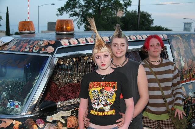2006_ArtCar_4_Illiminated 016 